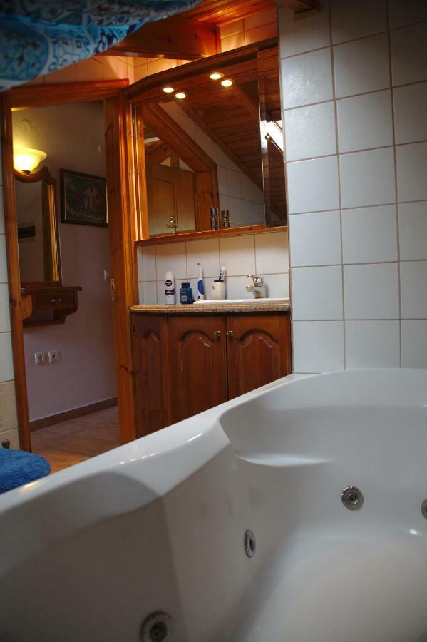 Stathoula's House